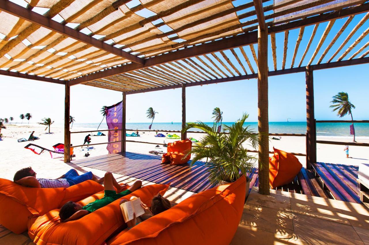 Windtown Beach Hotel Cumbuco Ngoại thất bức ảnh