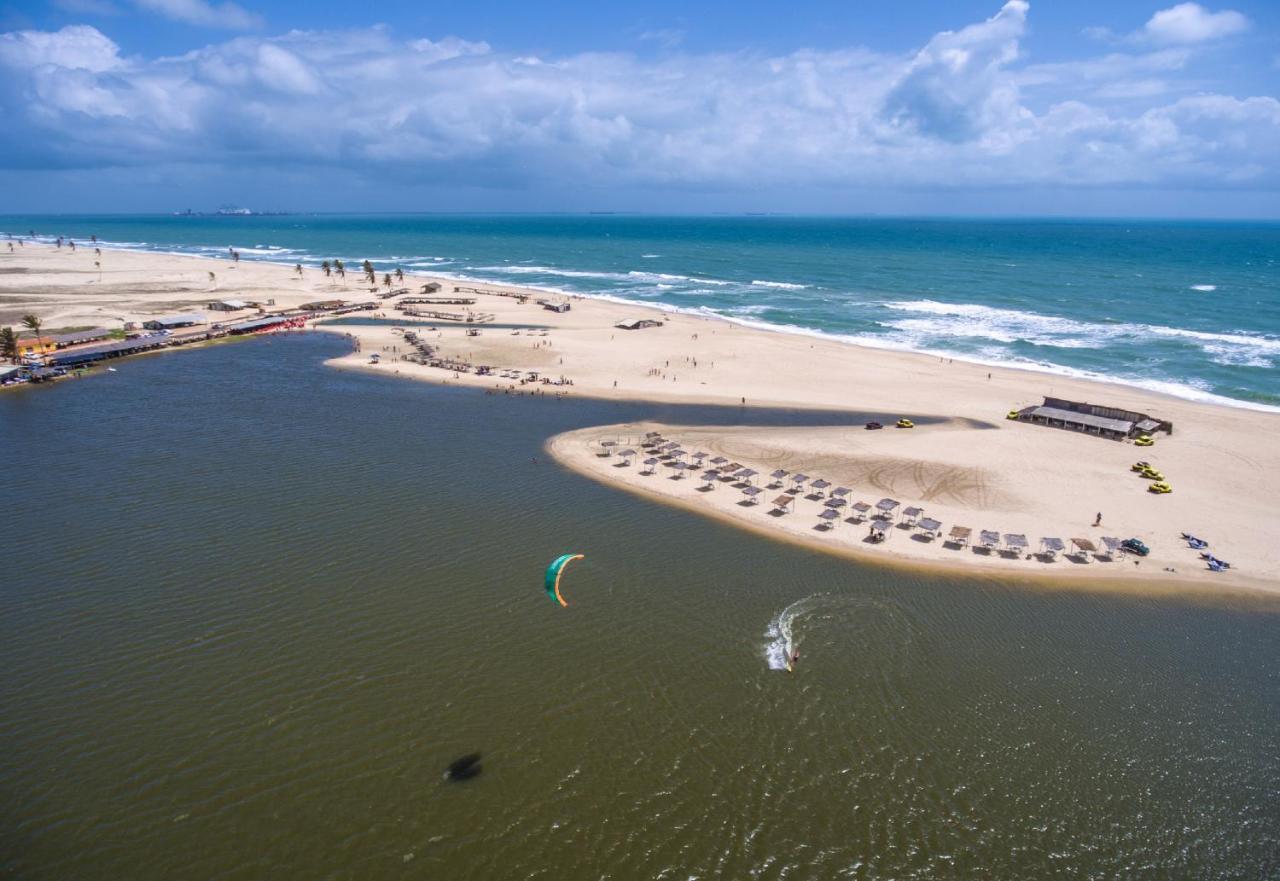 Windtown Beach Hotel Cumbuco Ngoại thất bức ảnh