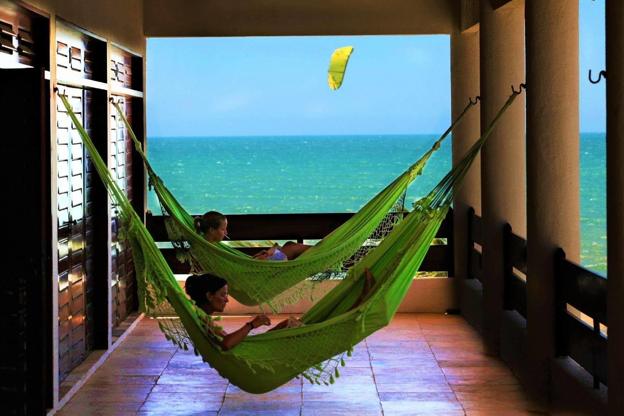 Windtown Beach Hotel Cumbuco Ngoại thất bức ảnh